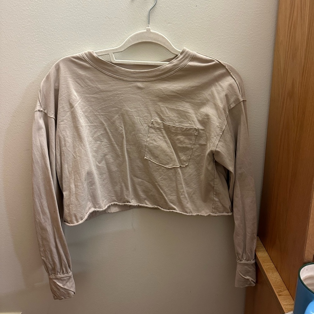 Cropped longsleeve shirt w/pocket